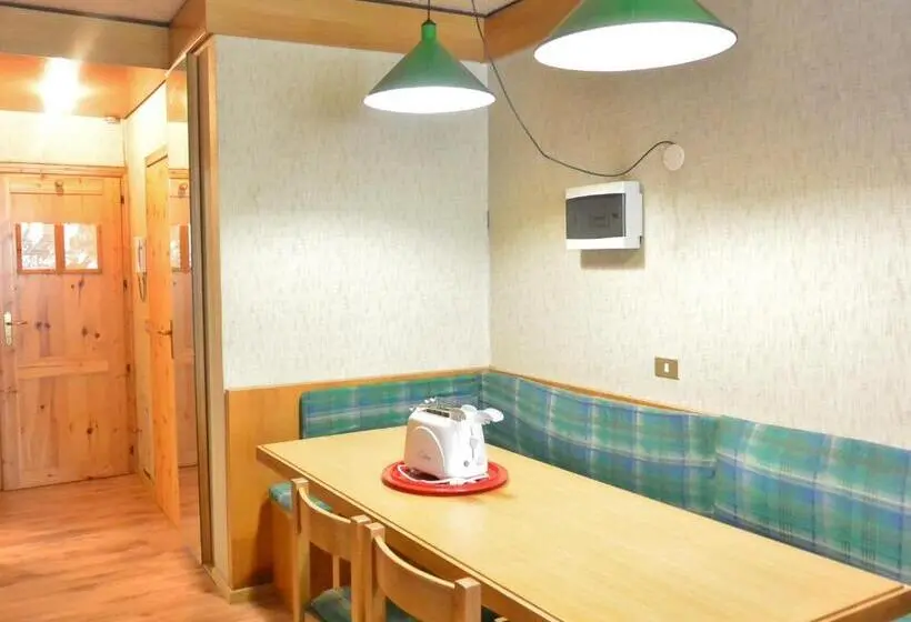 1 Bedroom Apartment Mountain View, Appartamenti La Maison De Vacances