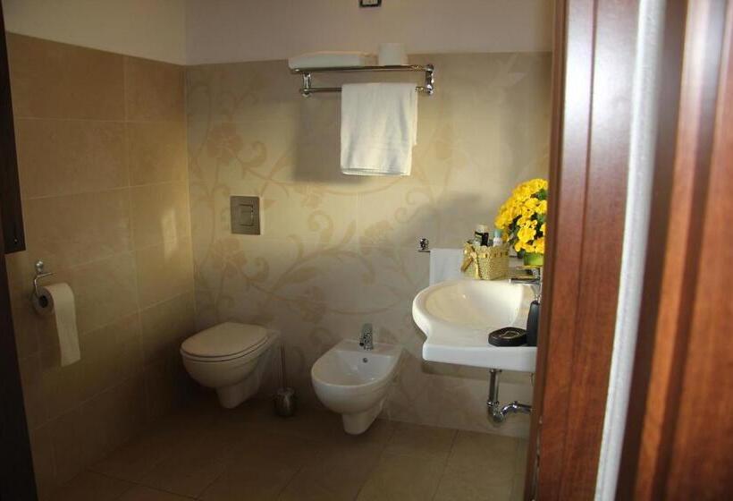 １ベッドルームハウス, Agliadò