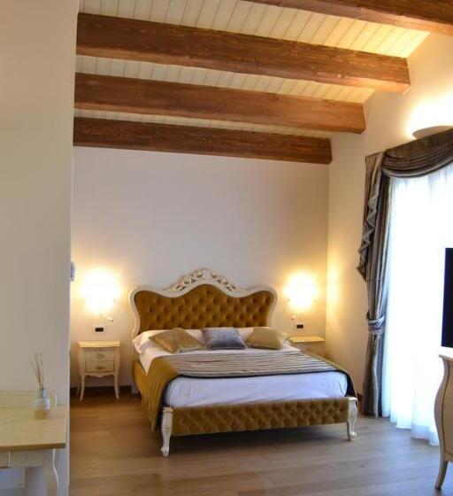 غرفة قياسية مزوَّدة بجاكوزي, Agriturismo De Luca