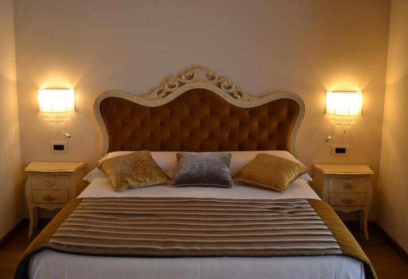 غرفة قياسية مزوَّدة بجاكوزي, Agriturismo De Luca