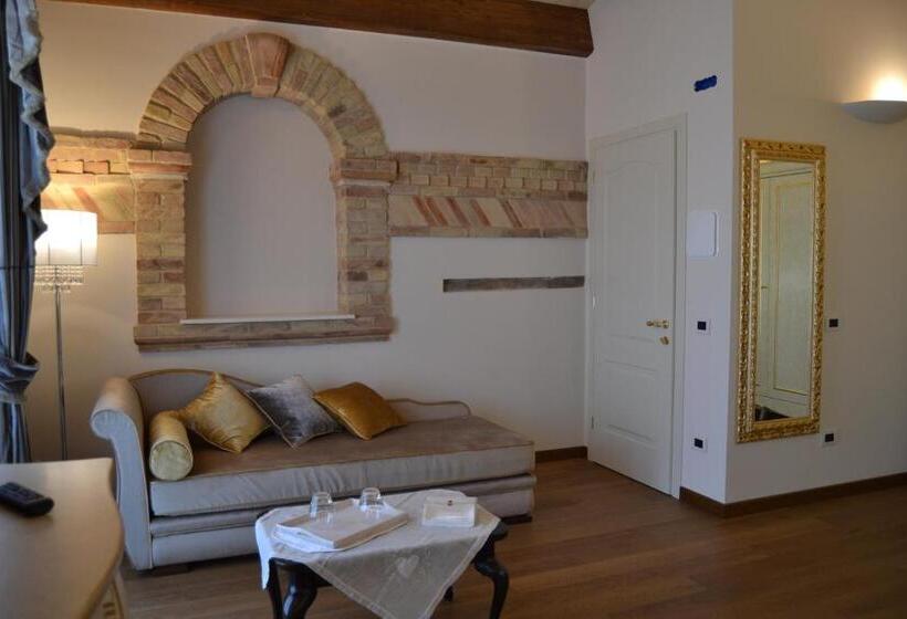 غرفة قياسية مزوَّدة بجاكوزي, Agriturismo De Luca