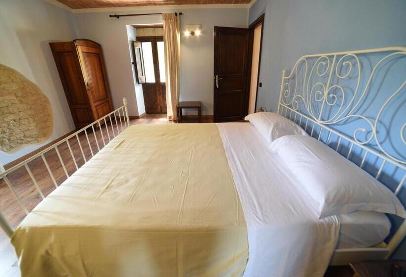 オーシャンビューデラックスルームバルコニー付き, Agriturismo  La Valle Degli Ulivi