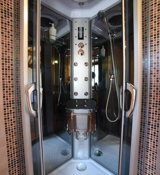 סוויטה דלוקס, Agriturismo  La Valle Degli Ulivi