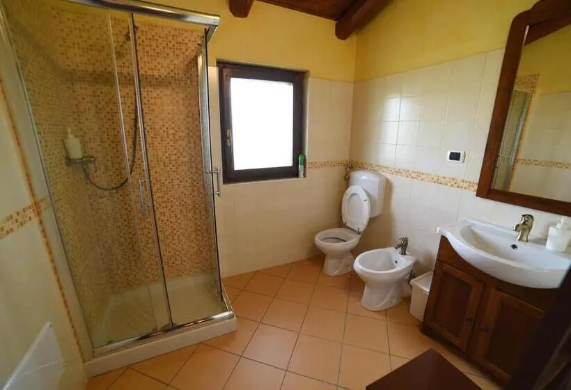 バルコニー付きデラックスルーム, Agriturismo  La Valle Degli Ulivi