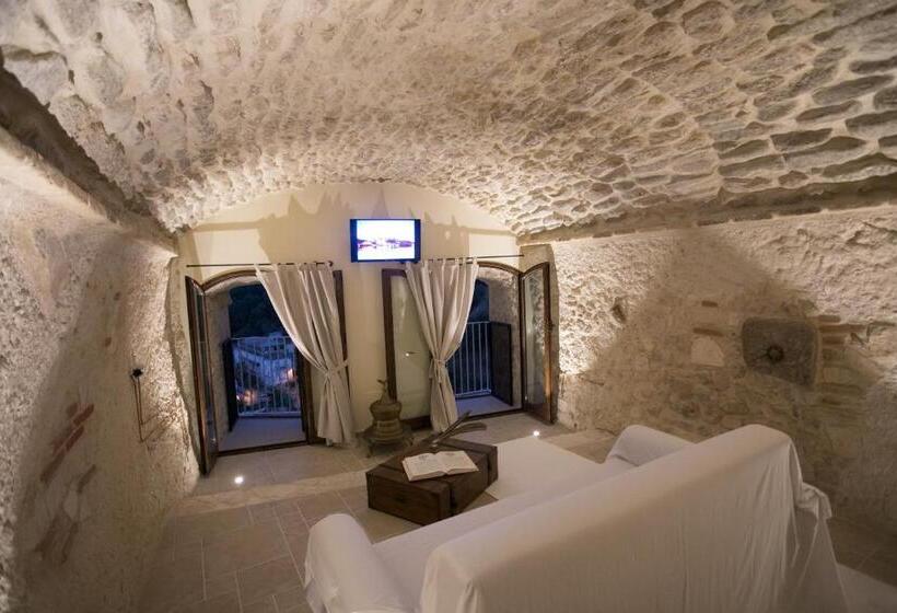 海の見える１ベッドルームアパートメント, Il Casanova