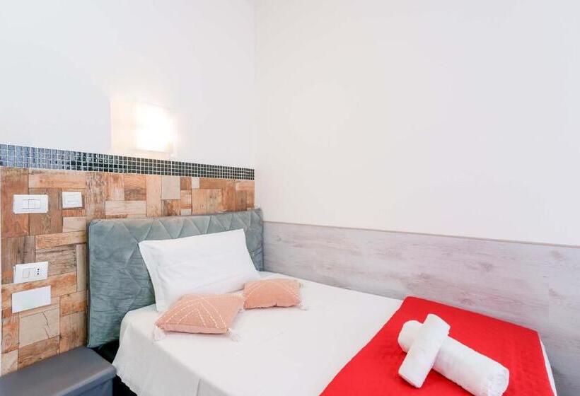 اتاق استاندارد یک نفره, Mirabilia Golden