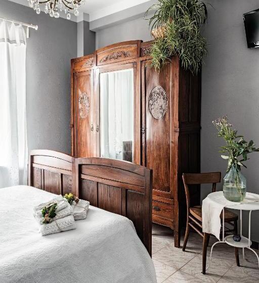 スタンダード4人部屋, Villa Curte Nicia