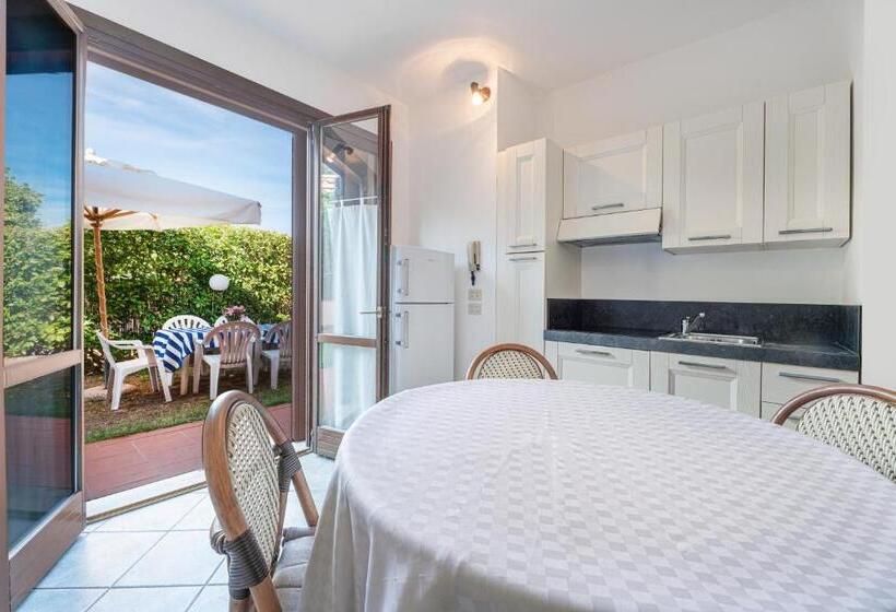 דירת שני חדרים, Residence Arcipelago