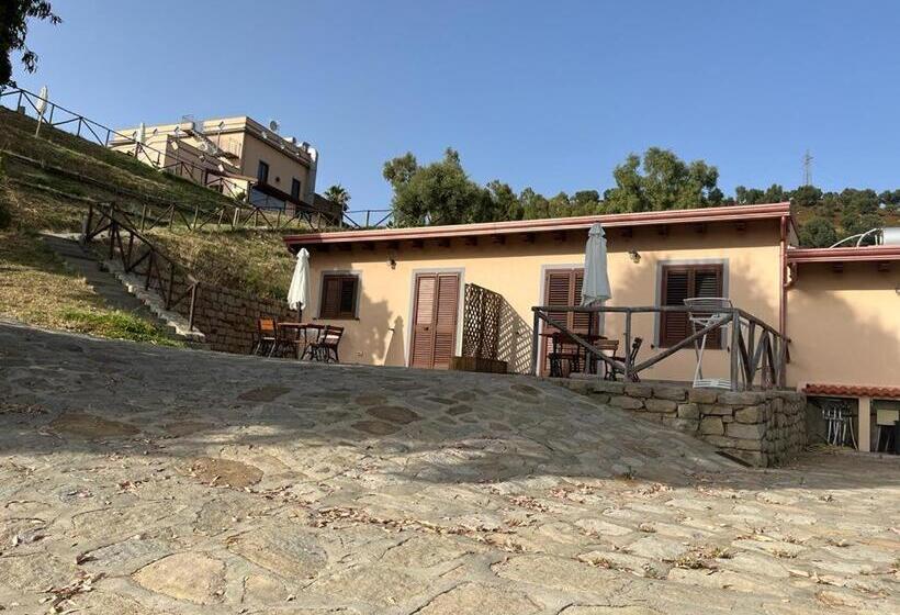 Номер Стандарт, Mama Lina