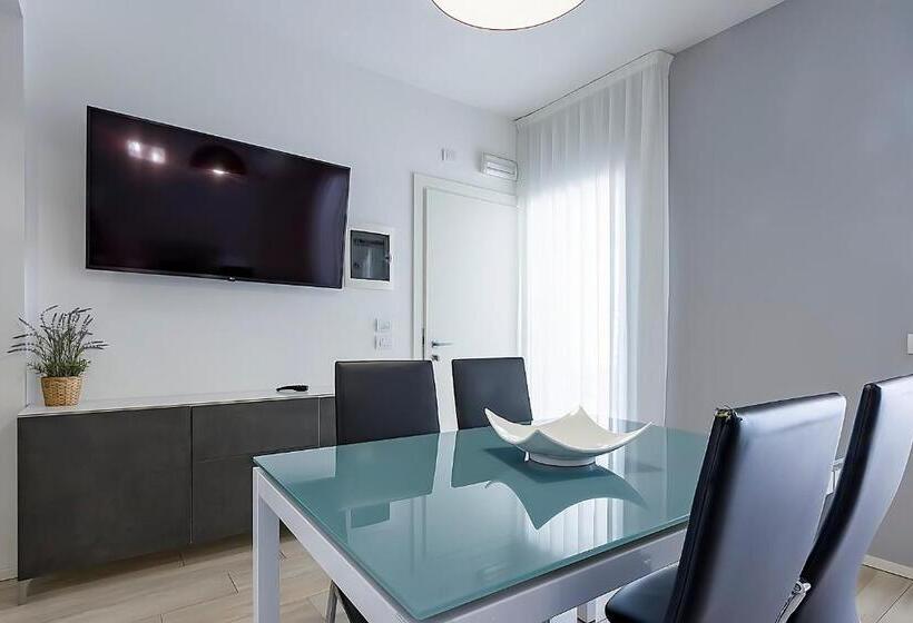 带1个卧室的顶楼公寓, Residence Armony
