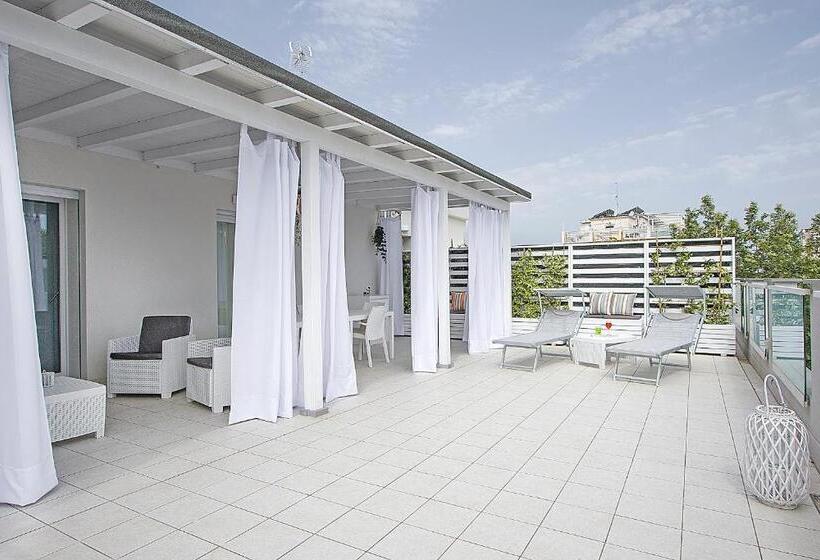 1ベッドルームペントハウスアパート, Residence Armony