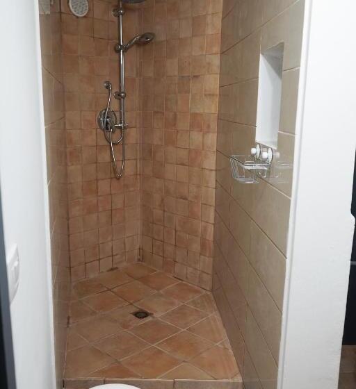 اتاق سوپریور, Alfa Quadro