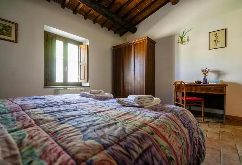 اتاق استاندارد چهار تخته, Biobagnolese Agriturismo