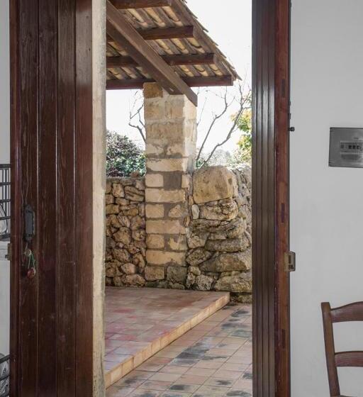 Семейный Номер, Pozzo Di Mazza