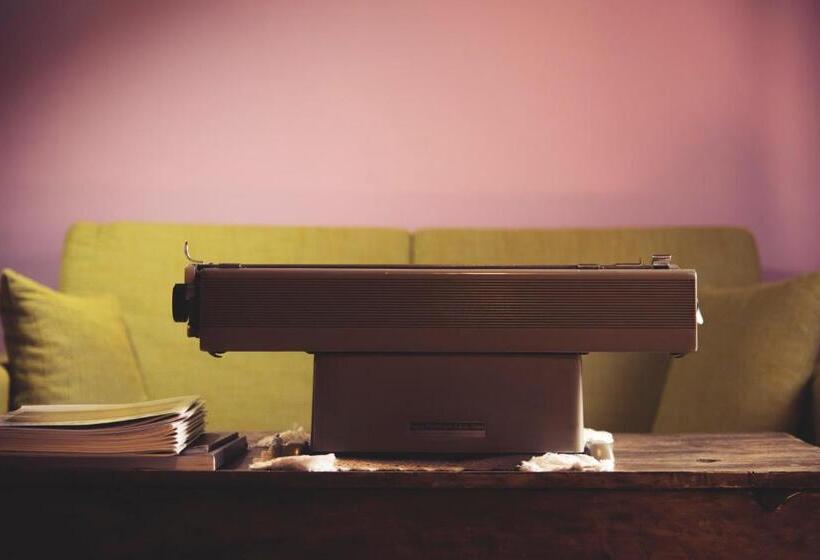 דירת שני חדרים, Il Nibbio   Torretta Del Poeta