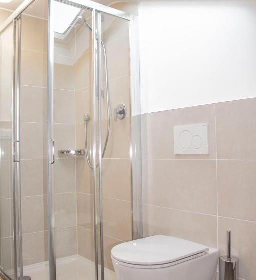 标准间带阳台, Schenna Garni Eden Bed & Breakfast