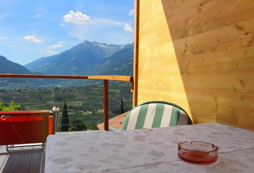 标准间带露台, Schenna Garni Eden Bed & Breakfast