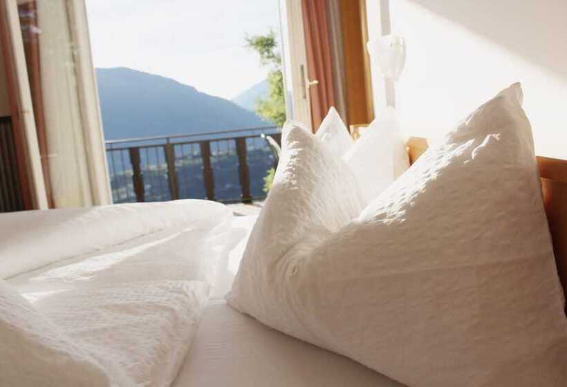 标准间带露台, Schenna Garni Eden Bed & Breakfast