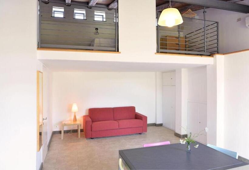 סטודיו משפחתי, Agriturismo Arte Et Agricoltura