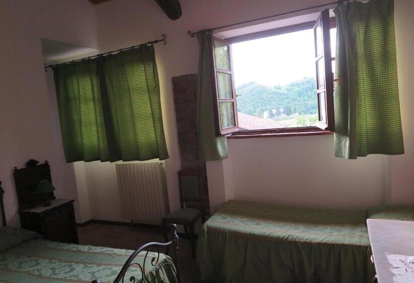 غرفة قياسية ثلاثية مطلة علي الحديقة, Agriturismo Rupestr