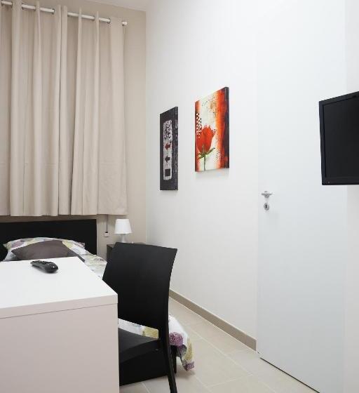 标准单人间, Affittacamere Arcobaleno