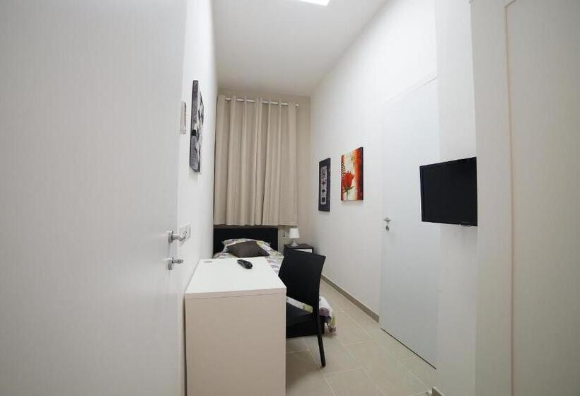 标准单人间, Affittacamere Arcobaleno