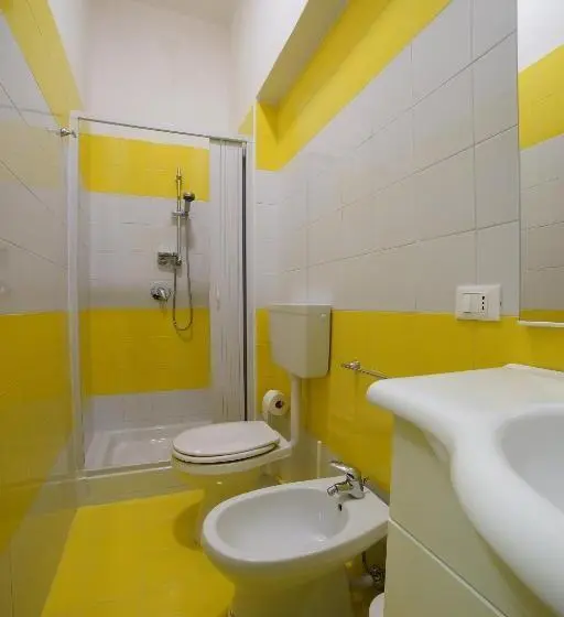 اتاق استاندارد یک نفره, Affittacamere Arcobaleno