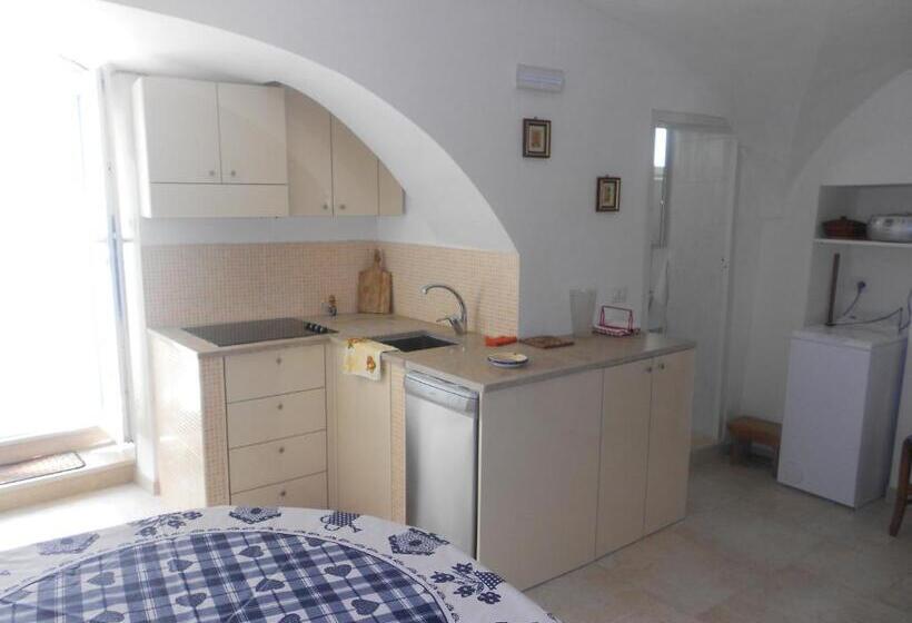 בית, חדר שינה 1, Ai Due Archi