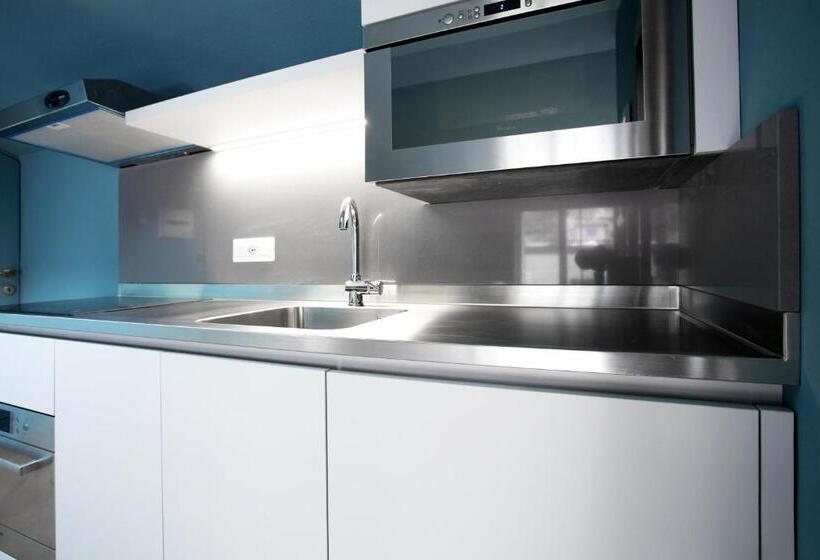 جناح جونيور مزوَّد بتراس, Domus Plinii 1792 Suites