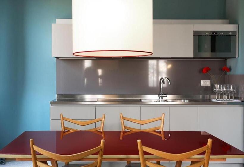 جناح إدارى, Domus Plinii 1792 Suites