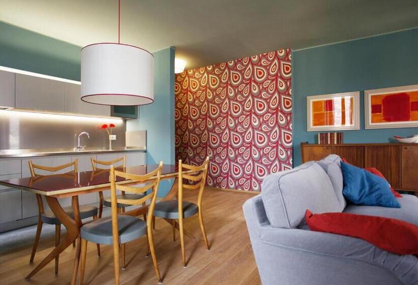 جناح إدارى, Domus Plinii 1792 Suites