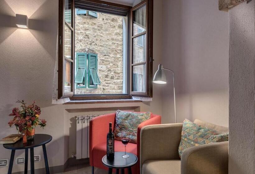 شقة غرفتين, Apartment La Scala 1572