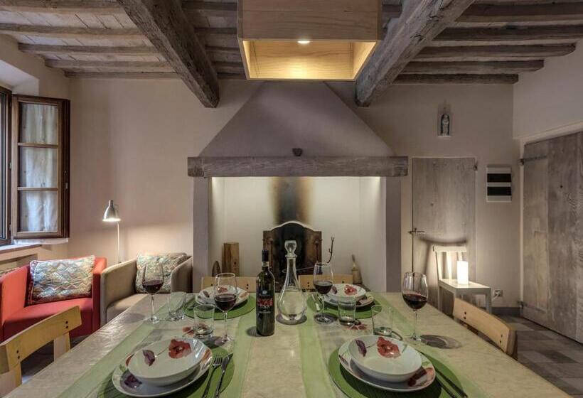 شقة غرفتين, Apartment La Scala 1572