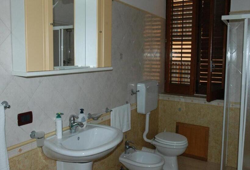 اتاق لوکس خانوادگی, Casa Vacanze Due Passi E Il Mare