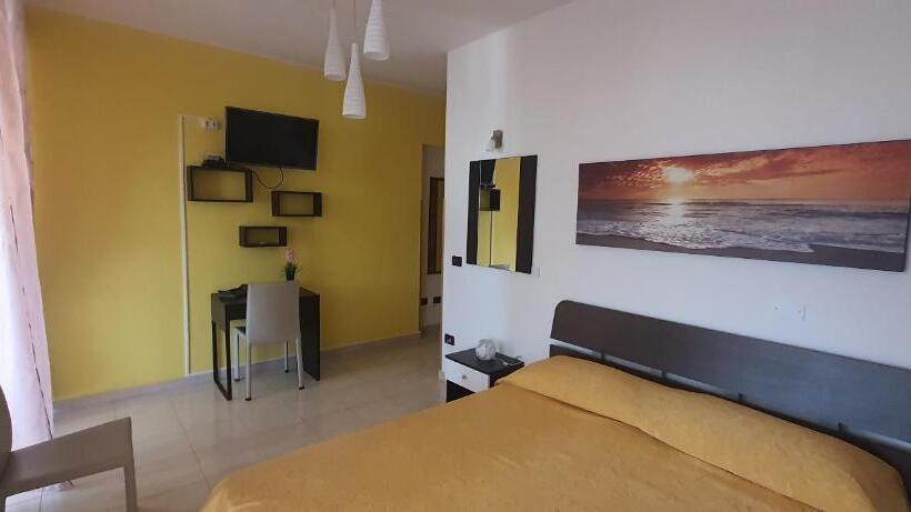 غرفة ديلوكس عائلية, Casa Vacanze Due Passi E Il Mare