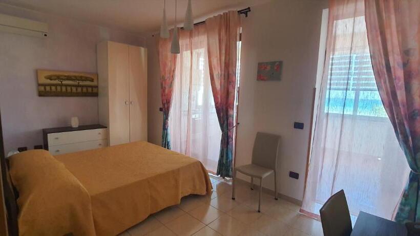 غرفة ديلوكس عائلية, Casa Vacanze Due Passi E Il Mare