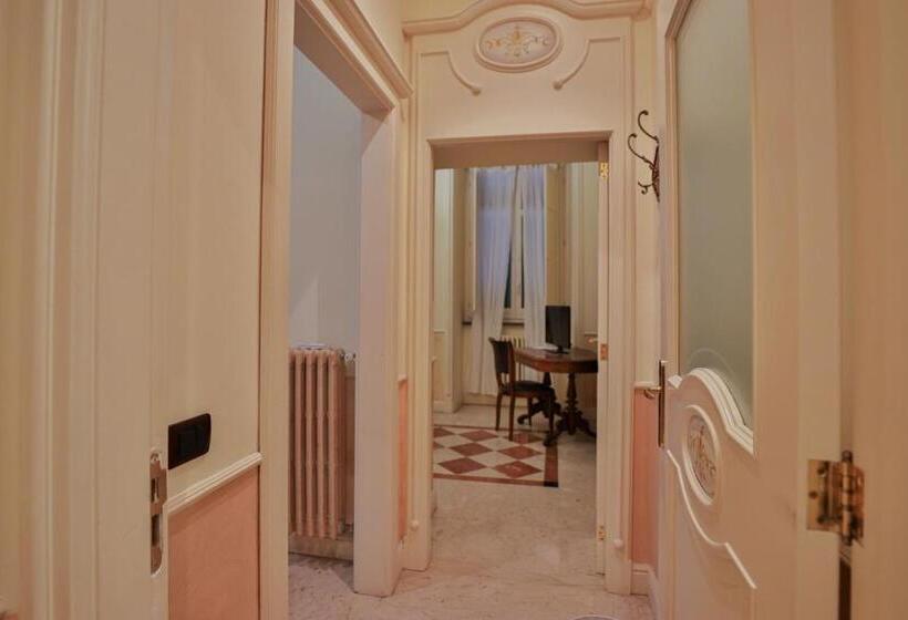 سوییت جونیور لوکس, Kriò Suite