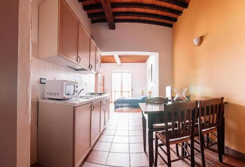 Standard-studio, Residence Il Granaio