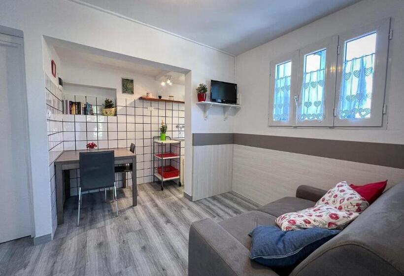 带1个卧室的带阳台的公寓, Azienda Agricola Sapereta