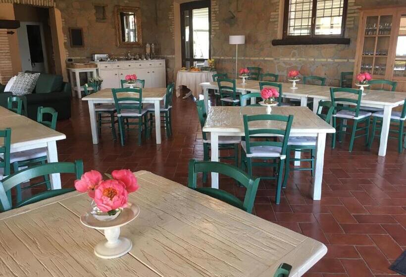 Номер Стандарт Трехместный, Il Casale Degli Ulivi   Agriturismo