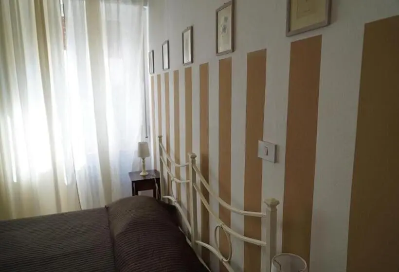 スタンダードトリプルルーム, B&b Il Piccolo Paradiso
