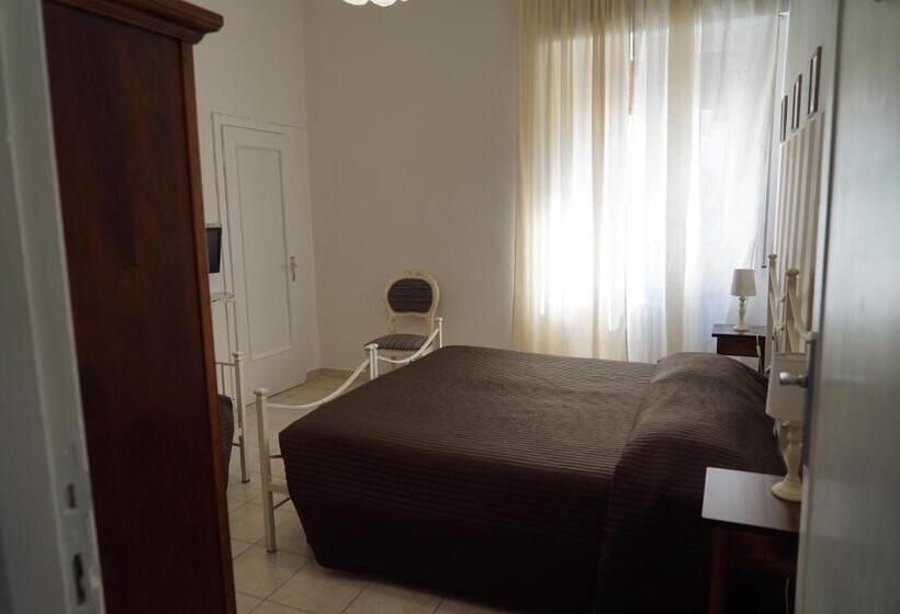 标准三人间, B&b Il Piccolo Paradiso
