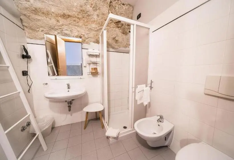 スーペリアールーム, La Cantinota Locanda De Manincor Rooms