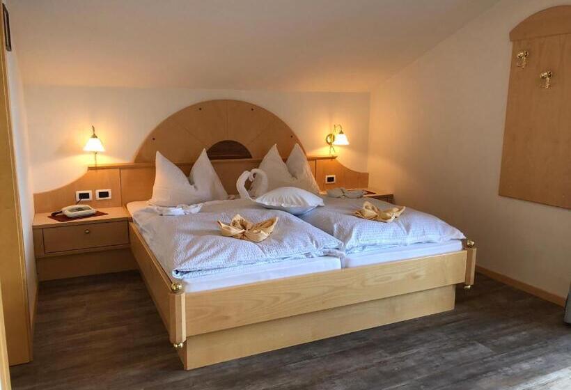 Студия Стандарт, Residence Innerfarmerhof