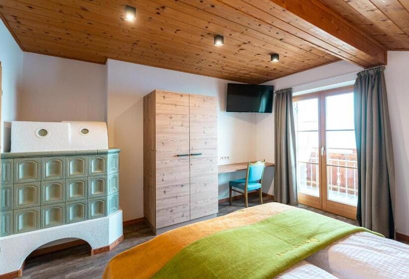 Апартаменты 3 Спальни, Residence Innerfarmerhof