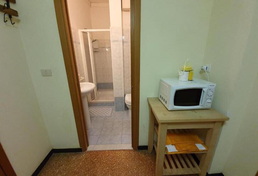 Студия Стандарт, Residence Olivotti