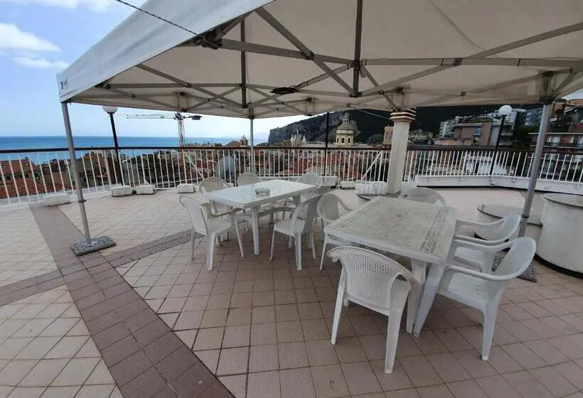 آپارتمان 1 خوابه, Residence Olivotti
