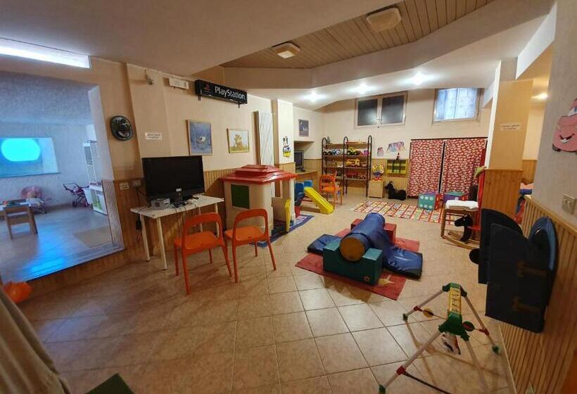 Апартаменты 1 Спальня, Residence Olivotti