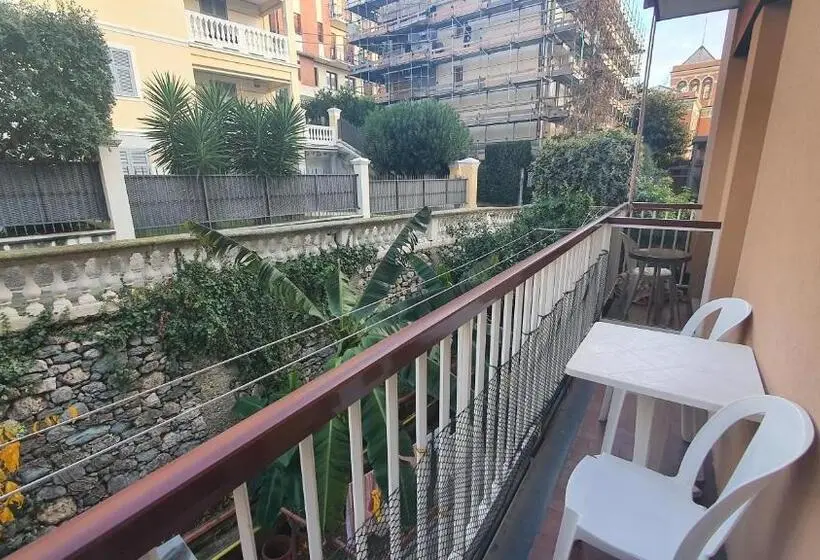 آپارتمان 2 خوابه, Residence Olivotti