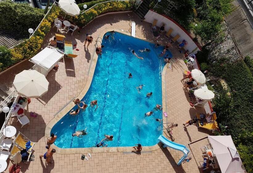 Апартаменты 1 Спальня Вид на Море, Residence Olivotti